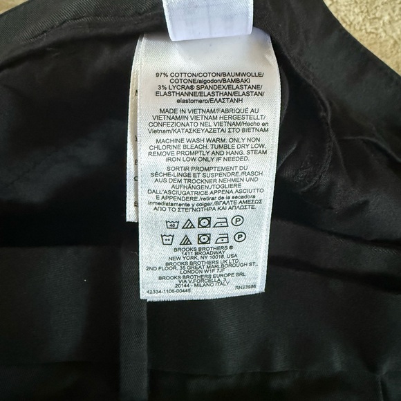Brooks Brothers Black Advantage Chinos – Like New Size 4 - Picture 5 of 7